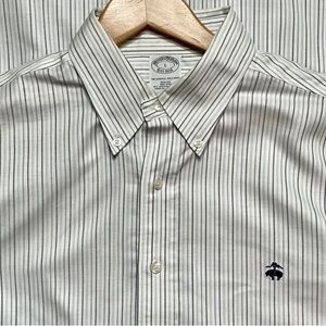 Brooks Brothers Blue Striped Slim Fit Long Sleeve Button Up Sz L